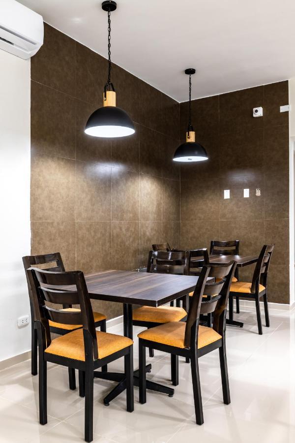Hotel Solec بيورا المظهر الخارجي الصورة