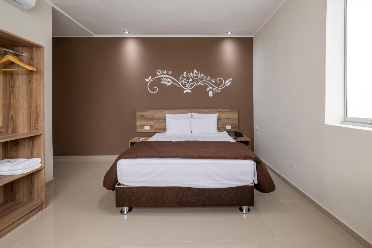Hotel Solec بيورا المظهر الخارجي الصورة