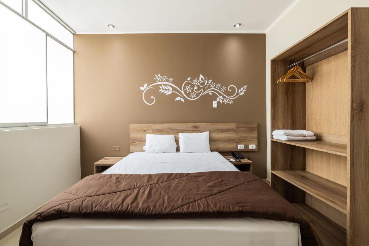Hotel Solec بيورا المظهر الخارجي الصورة
