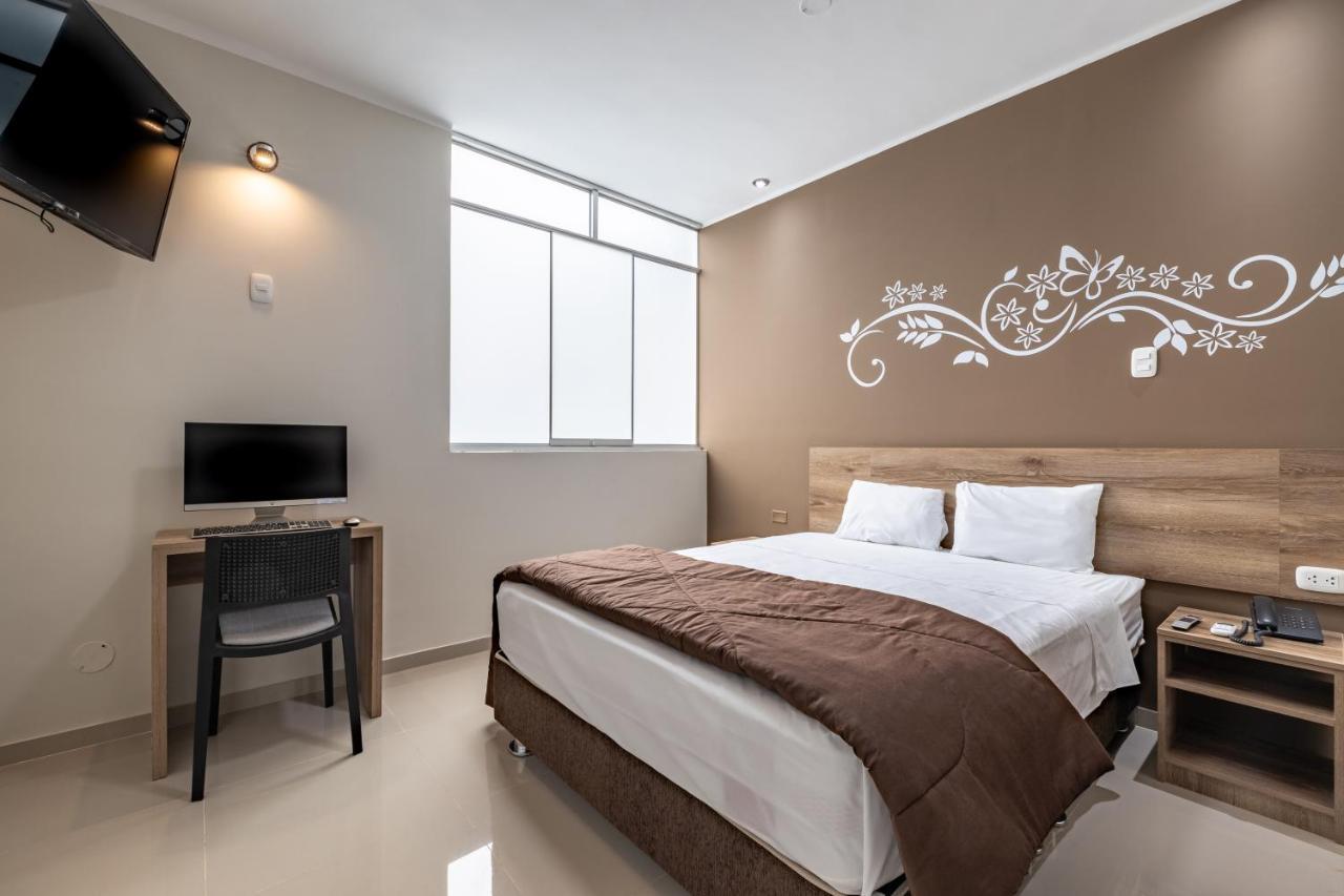 Hotel Solec بيورا المظهر الخارجي الصورة