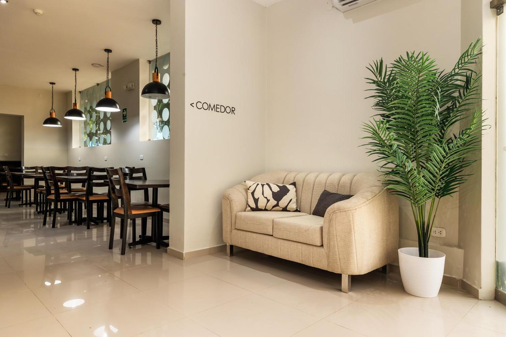 Hotel Solec بيورا المظهر الخارجي الصورة