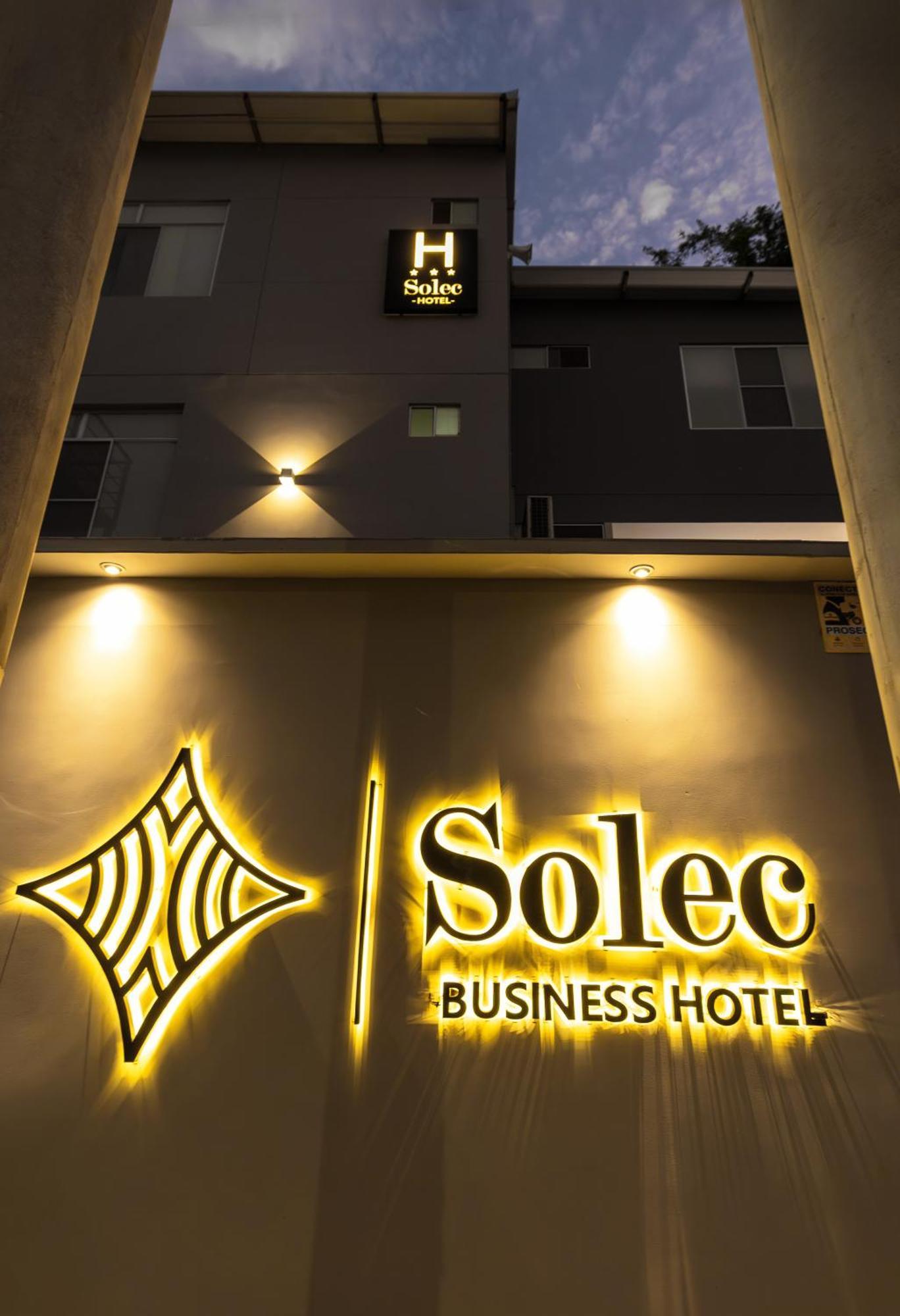 Hotel Solec بيورا المظهر الخارجي الصورة